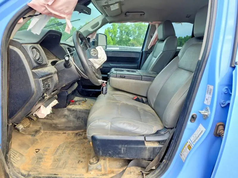 2021 TOYOTA TUNDRA SR  