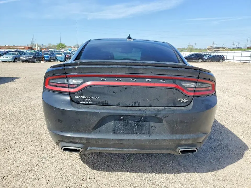 2016 DODGE CHARGER R  
