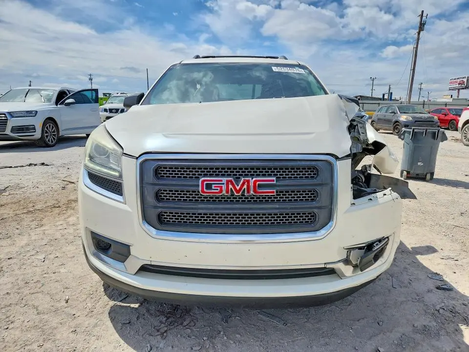 2014 GMC ACADIA SLE  