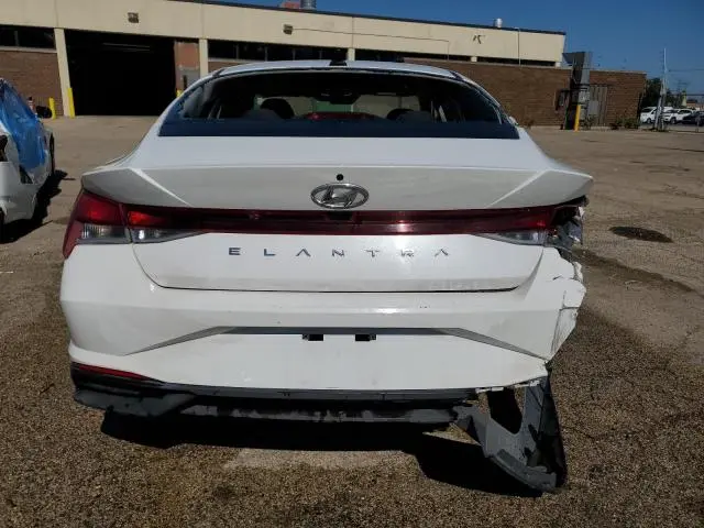 2021 HYUNDAI ELANTRA SEL  