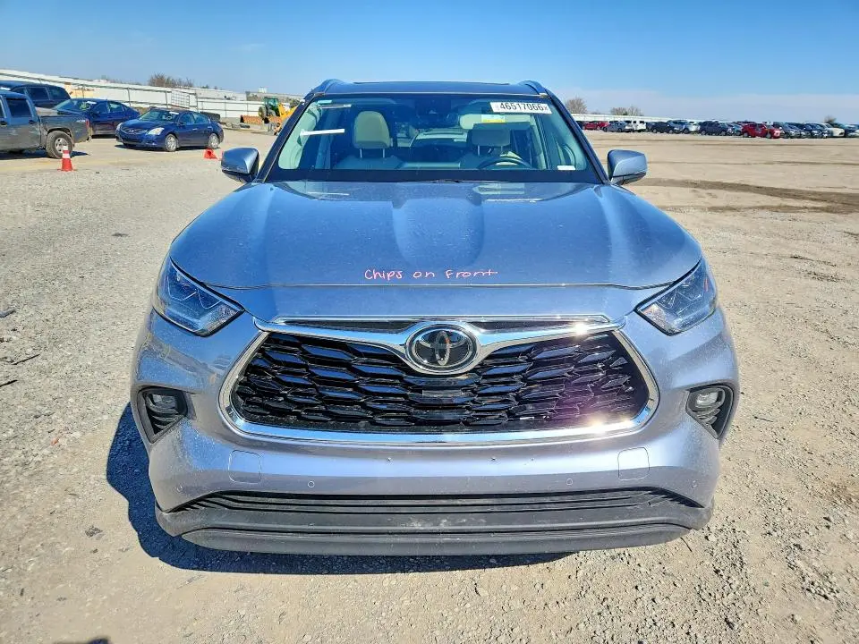 2022 TOYOTA HIGHLANDER LIMITED  