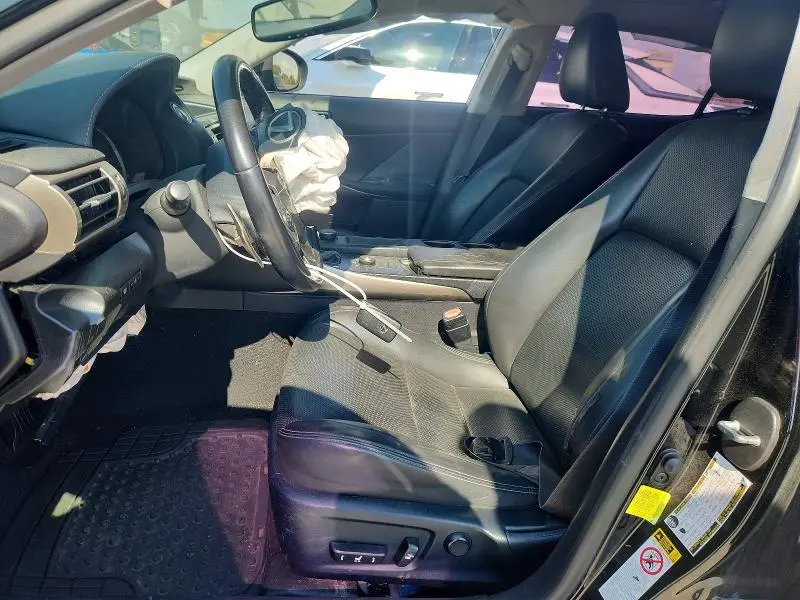 2015 LEXUS IS 250  