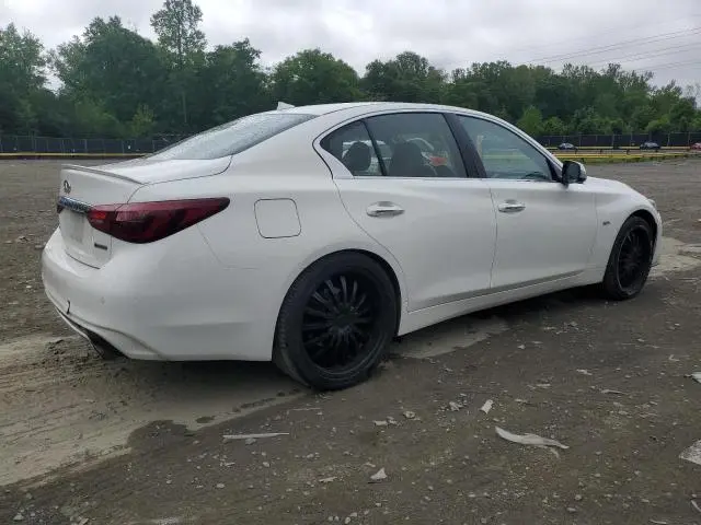 2019 INFINITI Q50 LUXE  