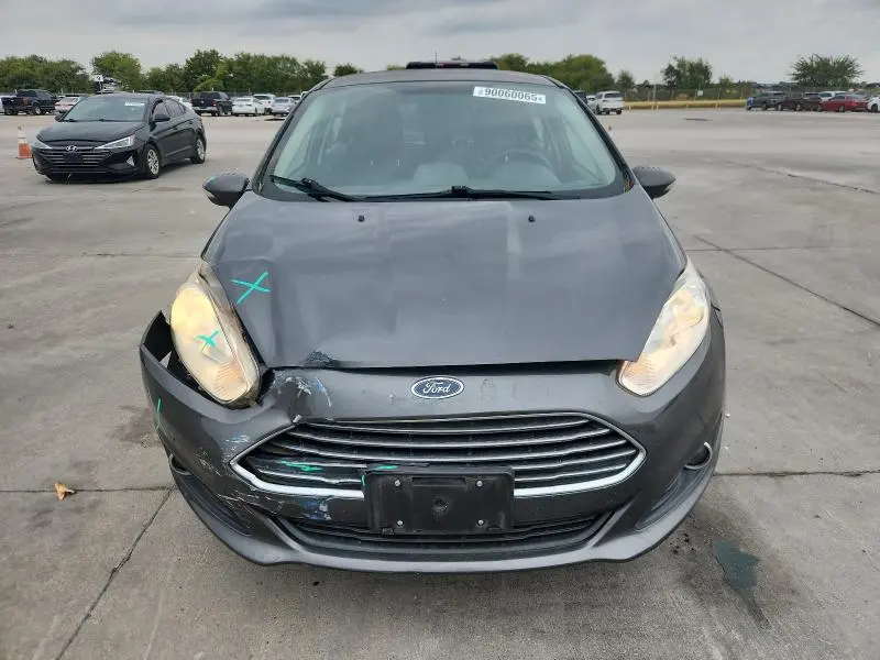 2015 FORD FIESTA SE  