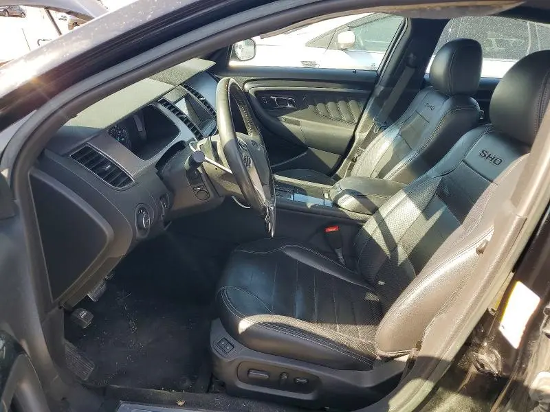 2016 FORD TAURUS SHO  