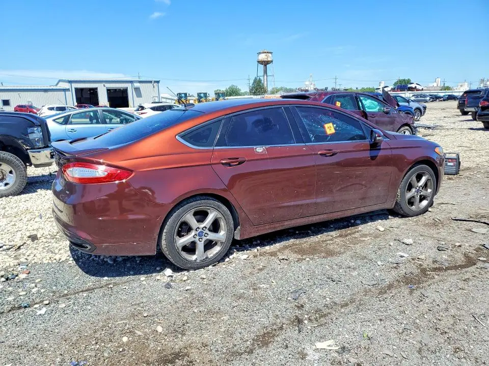 2015 FORD FUSION SE  