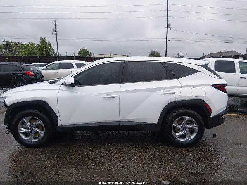 2022 HYUNDAI TUCSON SE