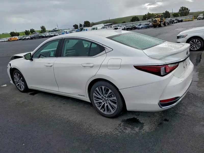 2021 LEXUS ES 300H  