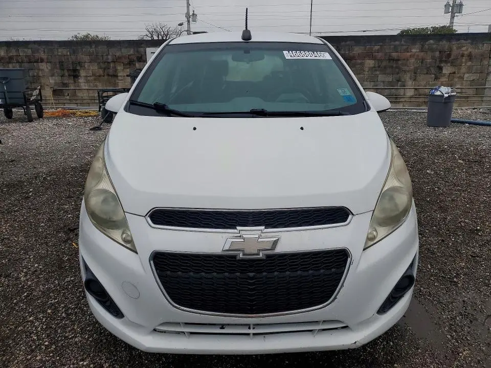 2015 CHEVROLET SPARK 1LT  