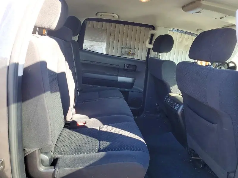 2012 TOYOTA TUNDRA CREWMAX SR5  