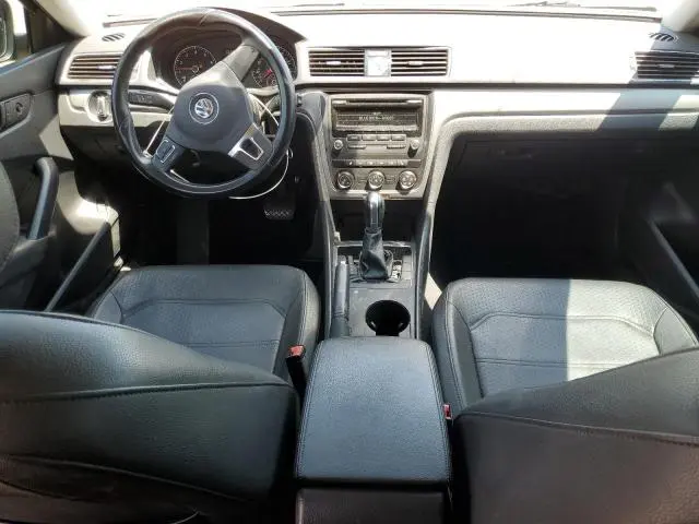 2014 VOLKSWAGEN PASSAT S  