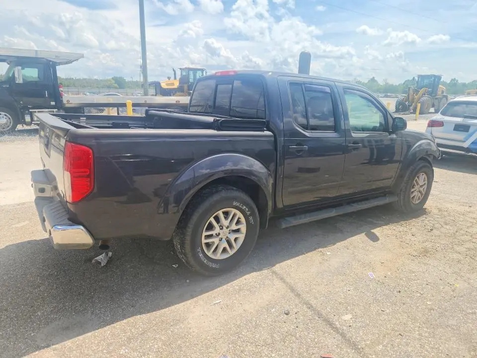 2014 NISSAN FRONTIER S  