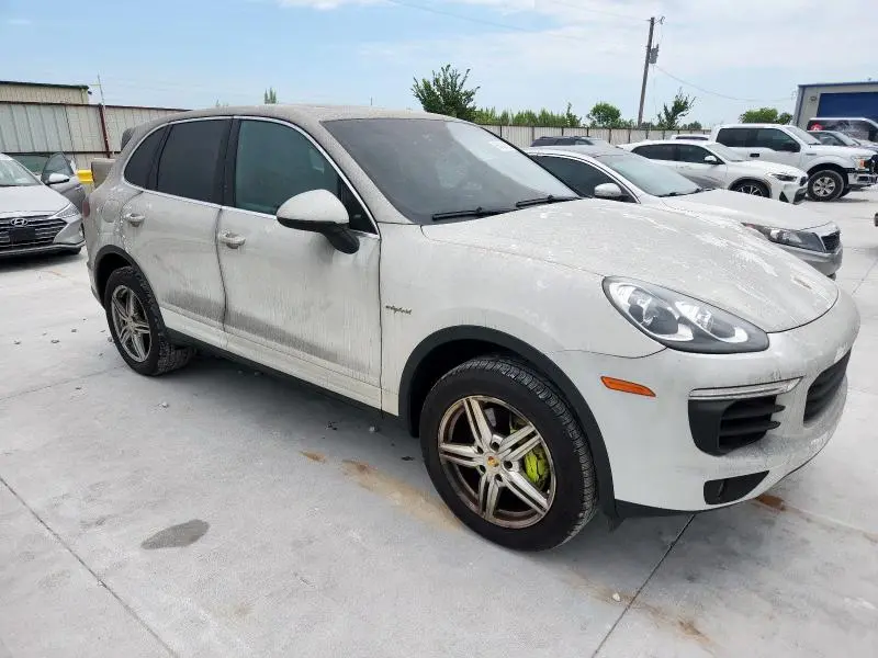 2016 PORSCHE CAYENNE SE HYBRID  
