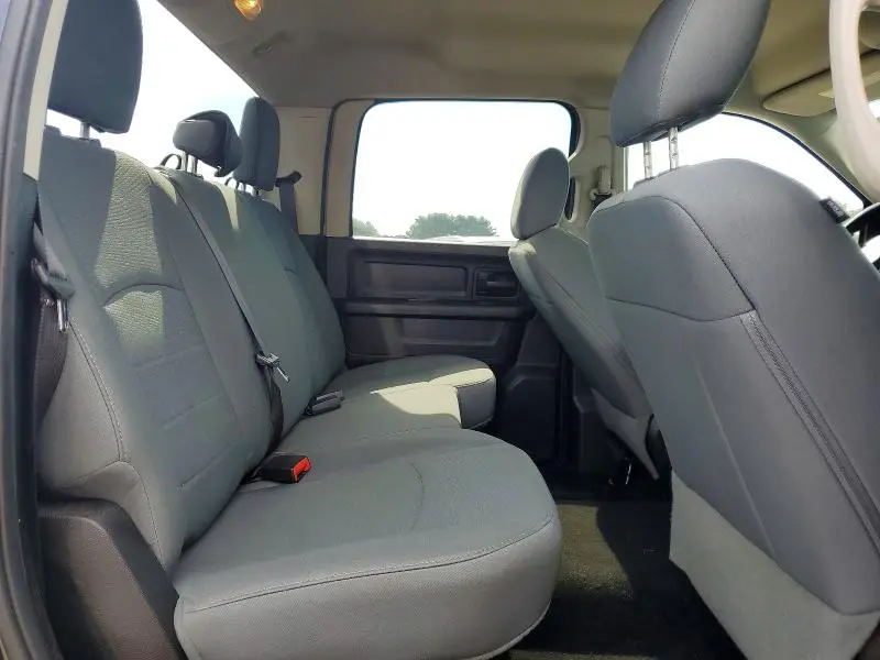 2016 RAM 1500 ST  