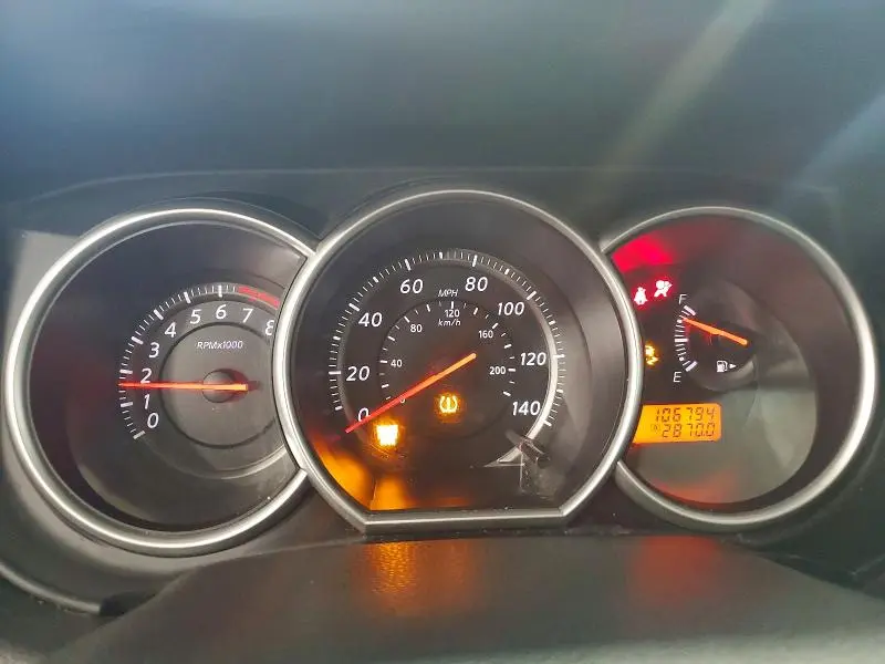 2012 NISSAN VERSA 1.8 S  