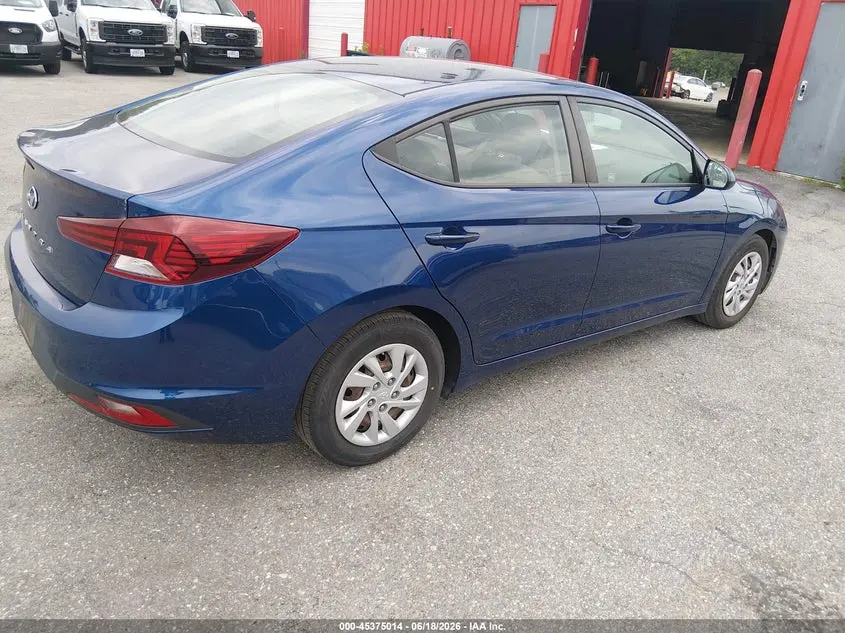 2020 HYUNDAI ELANTRA SE