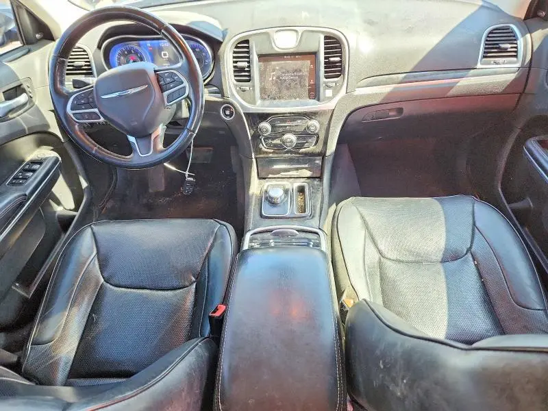 2017 CHRYSLER 300C   