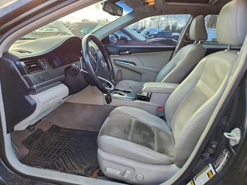 2012 TOYOTA CAMRY HYBRID  