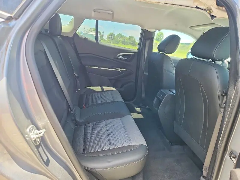 2025 CHEVROLET TRAX 1LT  