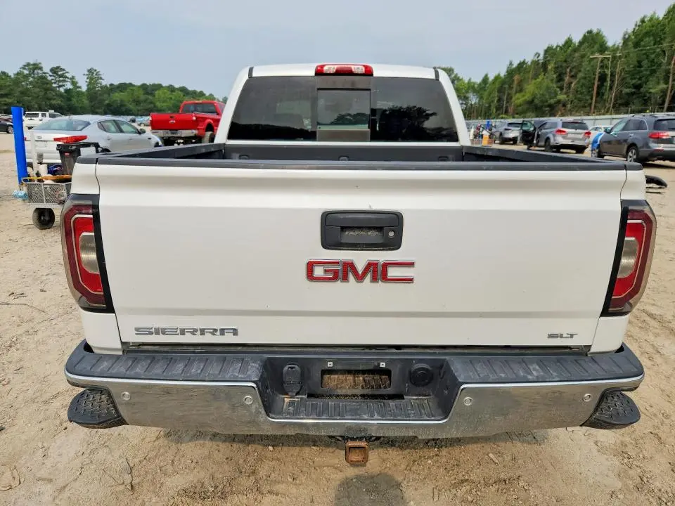 2018 GMC SIERRA K1500 SLT  