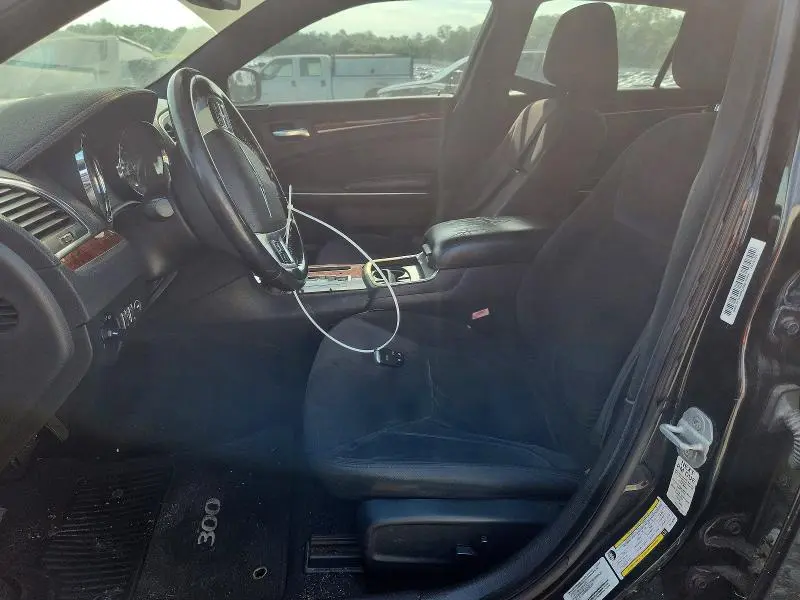 2012 CHRYSLER 300   