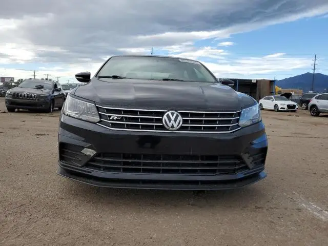 2016 VOLKSWAGEN PASSAT S  