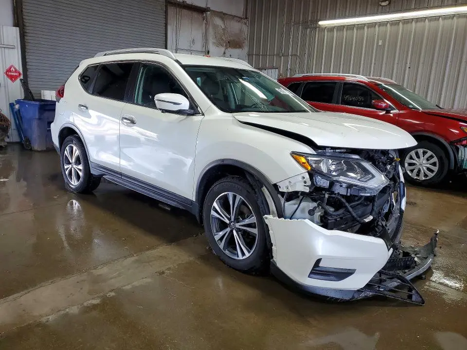 2019 NISSAN ROGUE SV  