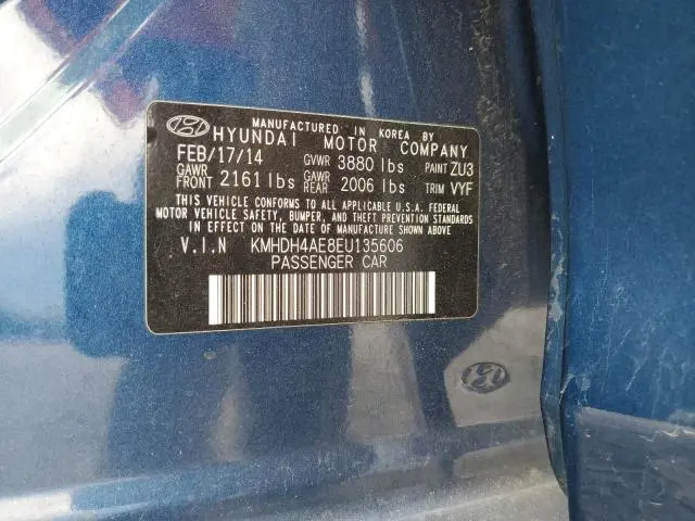 2014 HYUNDAI ELANTRA SE  