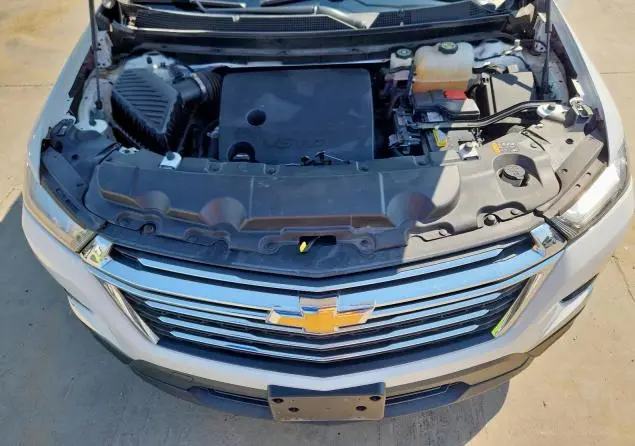 2022 CHEVROLET TRAVERSE LT  