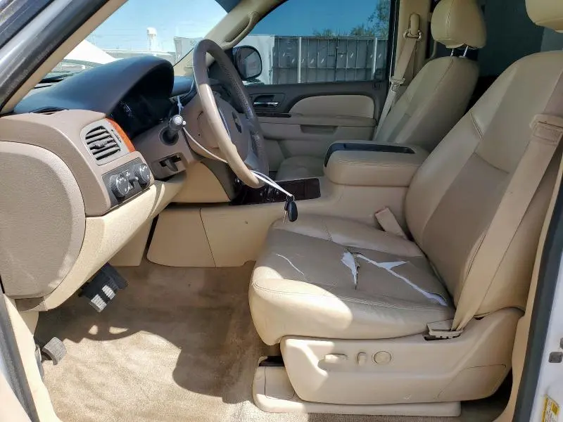 2013 CHEVROLET TAHOE K1500 LTZ  