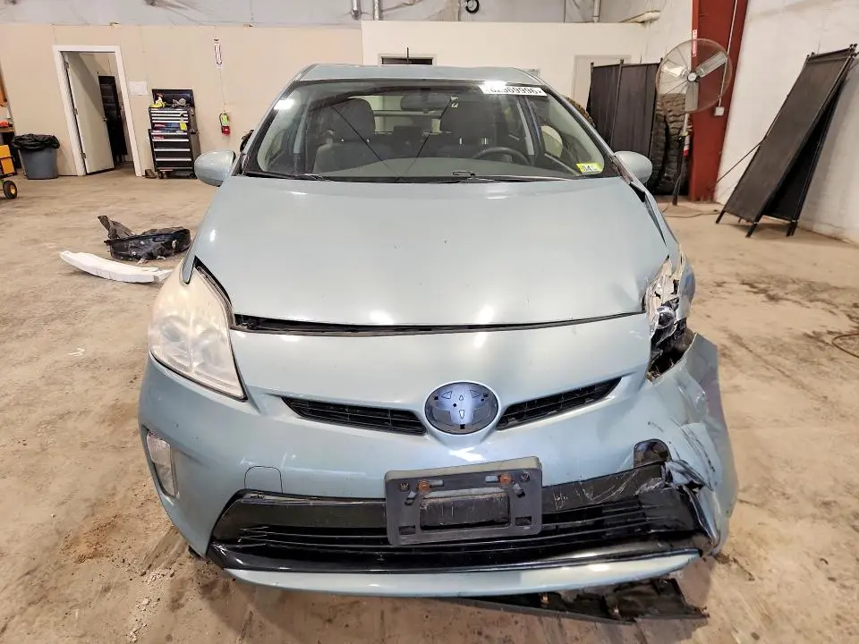 2014 TOYOTA PRIUS TWO  
