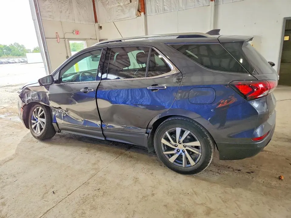 2022 CHEVROLET EQUINOX PREMIER  