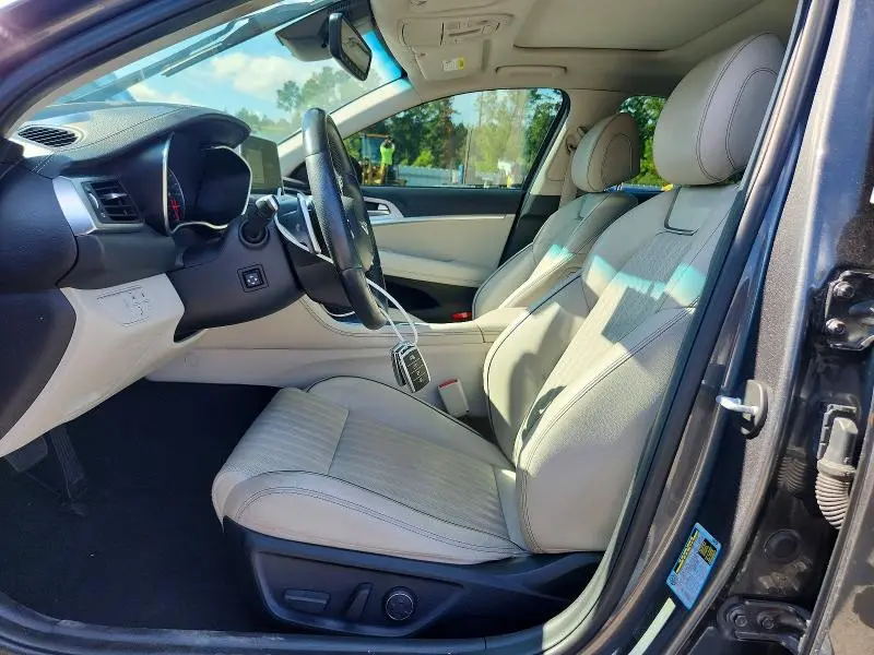2019 GENESIS G70 ELITE  
