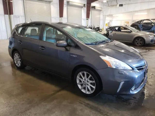 2012 TOYOTA PRIUS V   