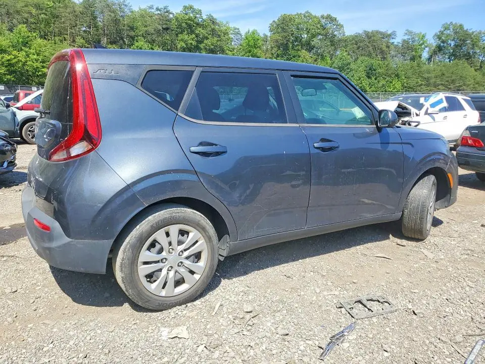 2022 KIA SOUL LX  
