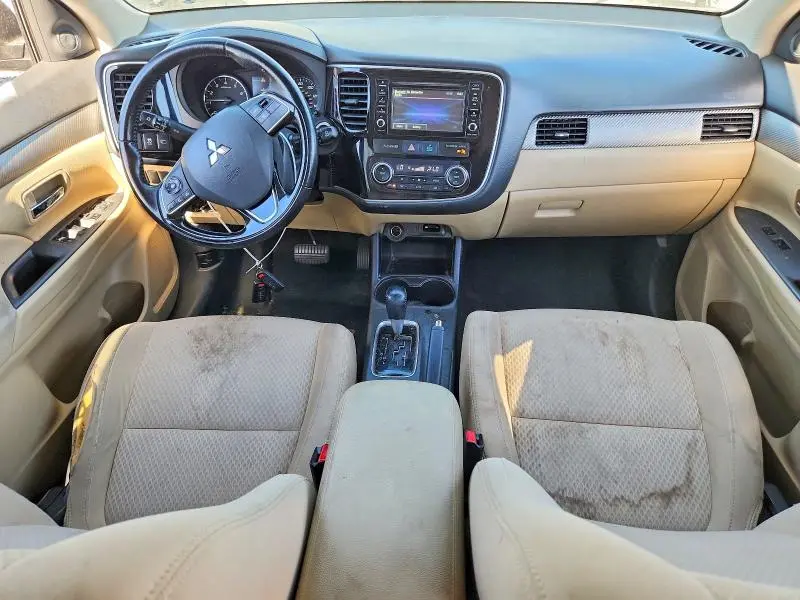 2016 MITSUBISHI OUTLANDER SE  