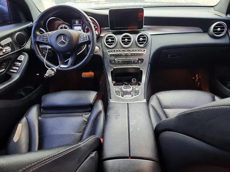 2018 MERCEDES-BENZ GLC 300  
