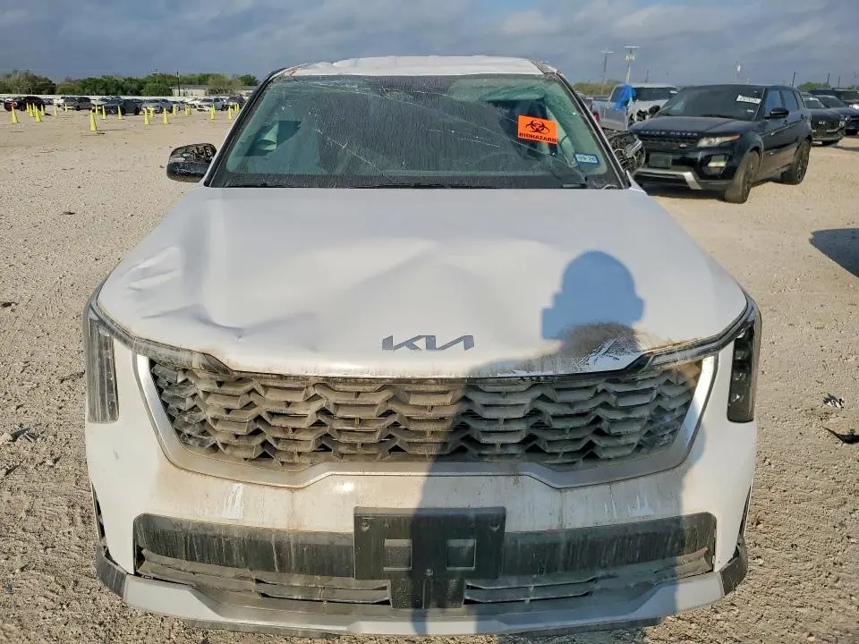 2025 KIA SORENTO LX  