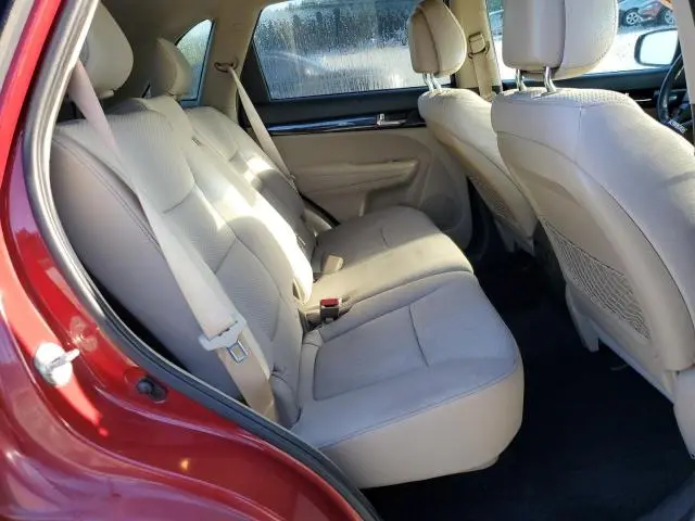 2011 KIA SORENTO BASE  