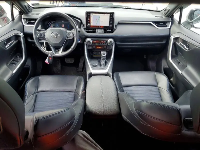 2021 TOYOTA RAV4 XSE  