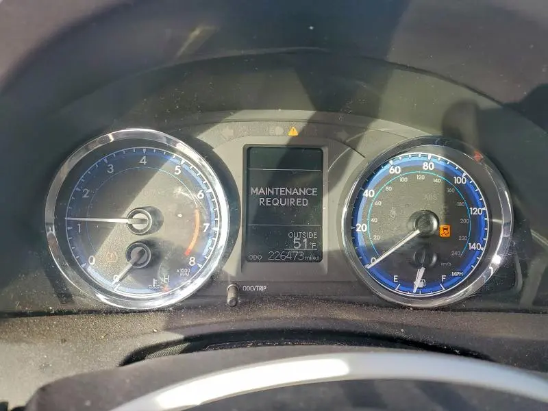 2018 TOYOTA COROLLA BASE  