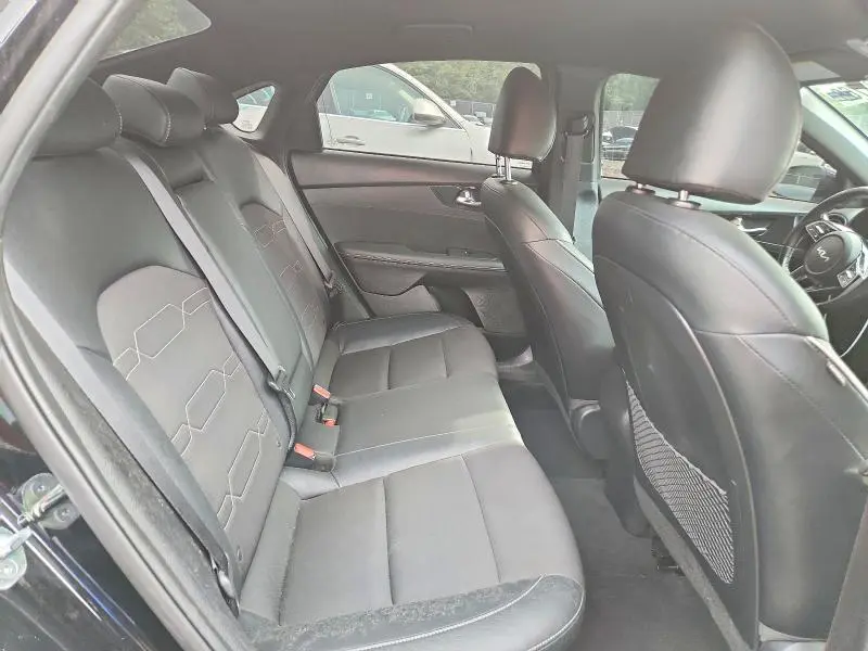 2023 KIA FORTE GT LINE  