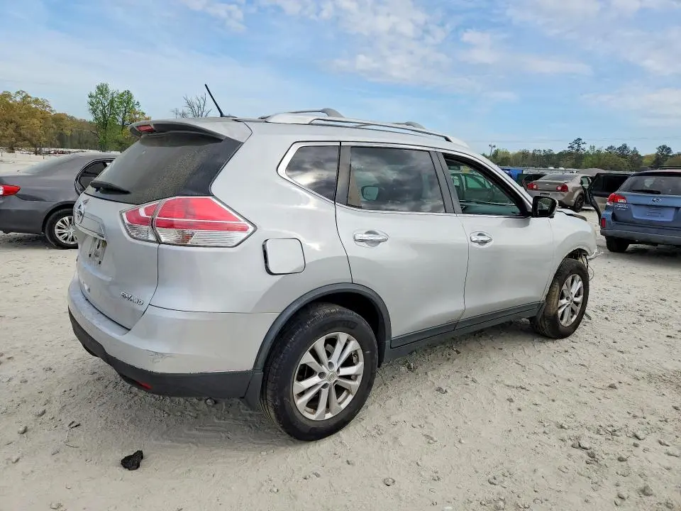 2015 NISSAN ROGUE SV  