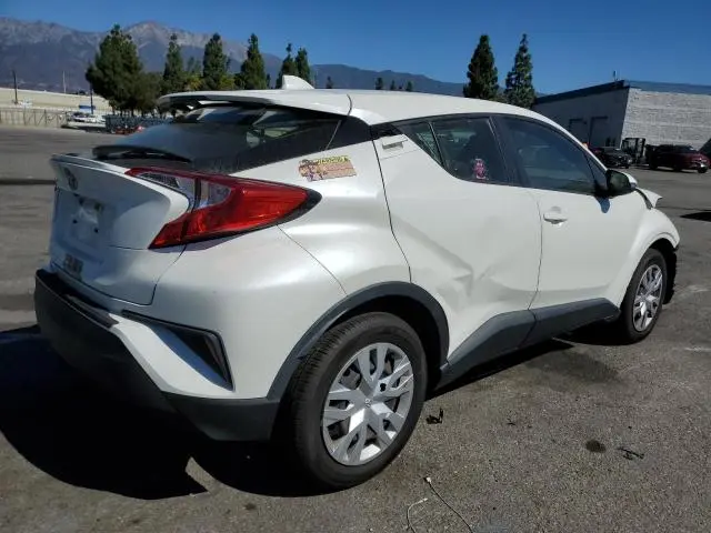 2021 TOYOTA C-HR XLE  
