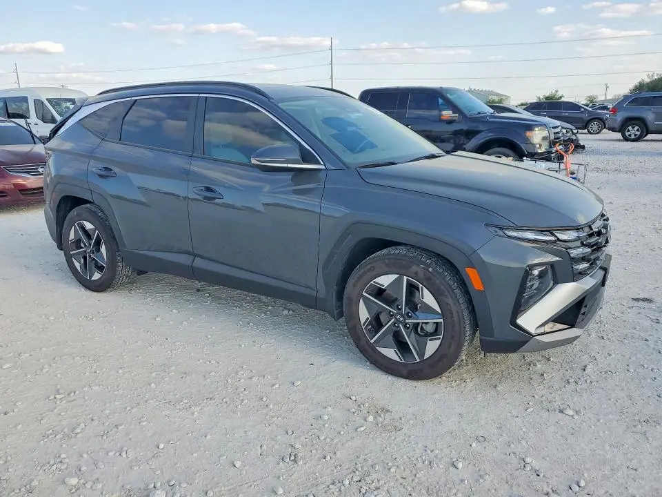 2025 HYUNDAI TUCSON SEL CONVENIENCE  