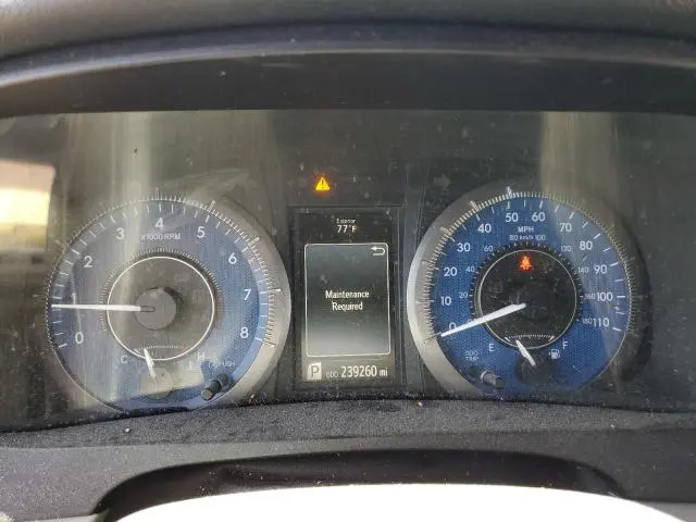 2017 TOYOTA SIENNA XLE  