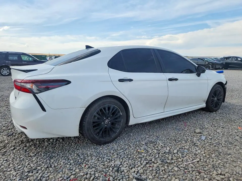 2021 TOYOTA CAMRY SE NIGHTSHADE  
