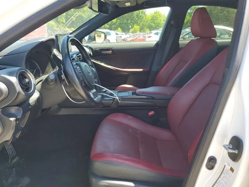 2021 LEXUS IS 300  