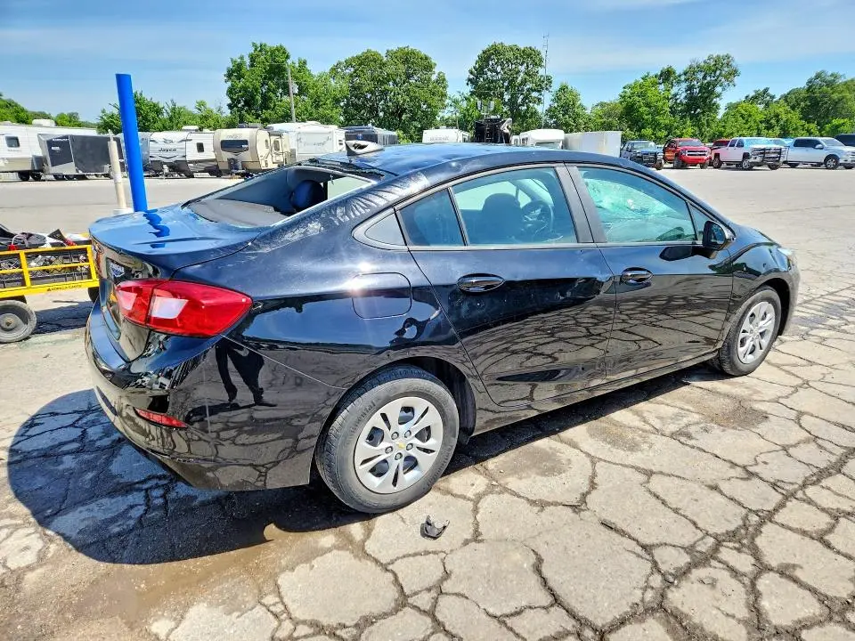 2019 CHEVROLET CRUZE LS  