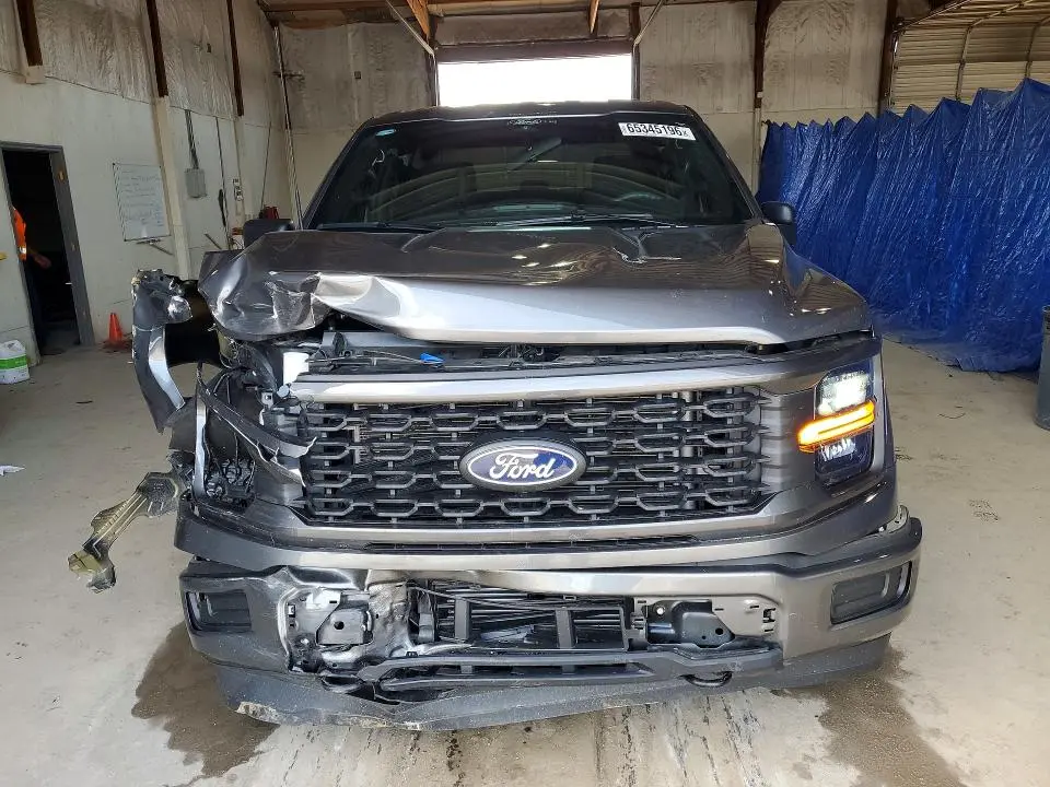 2025 FORD F150 STX  